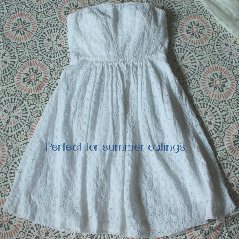 Banana Republic Strapless Dress